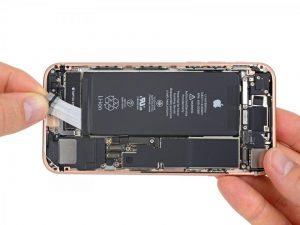 быстрая замена аккумулятора iPhone 8