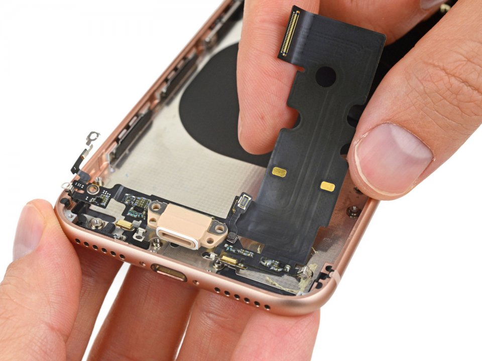 замена микрофона на iphone 8