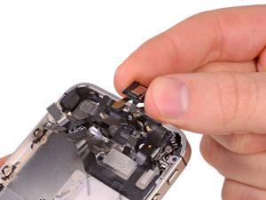 Замена слухового (разговорного) динамика iPhone 4/4s