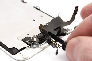 Замена фронтальной камеры iphone 6
