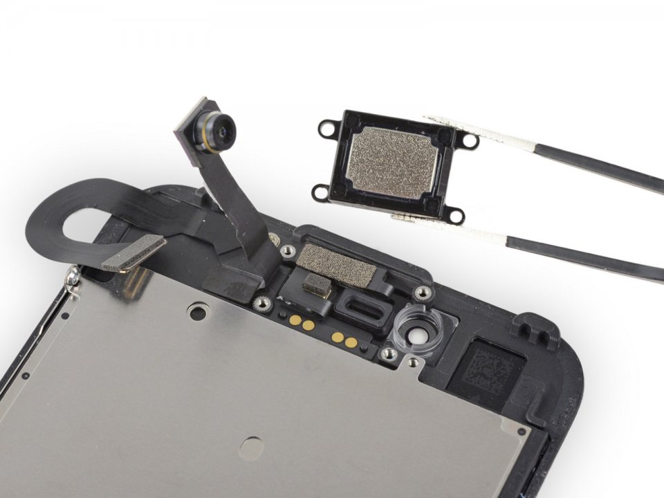 замена слухового динамика iphone 7