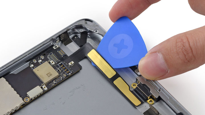 Замена разъема зарядки iPad Mini