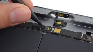 замена микрофона ipad 2