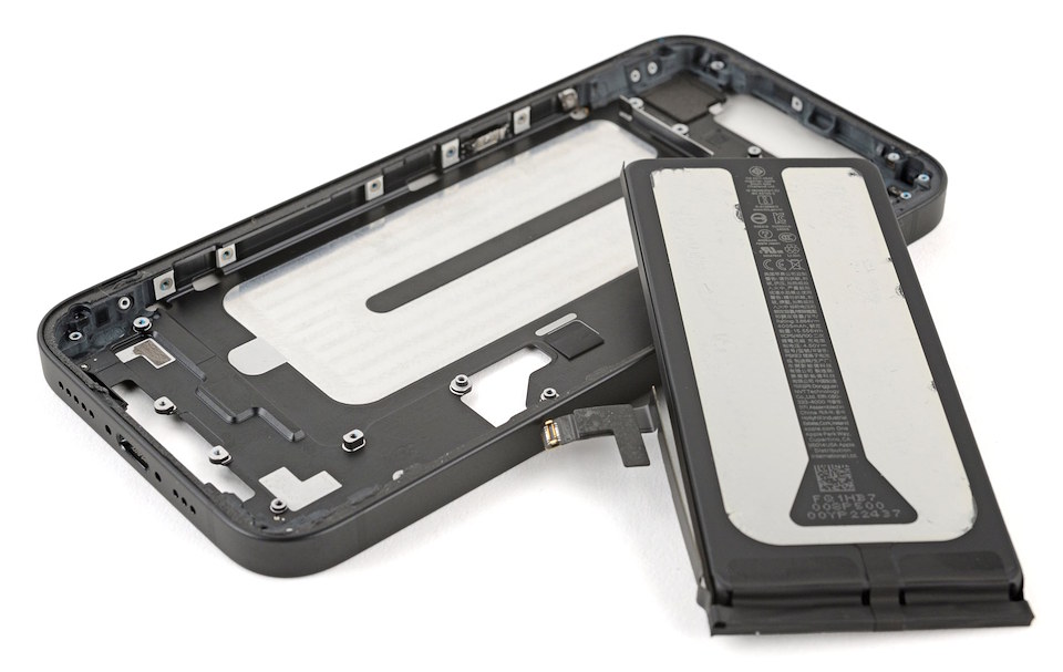 Замена аккумулятора iphone 16e