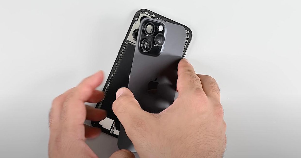 Разбор iphone 16 pro